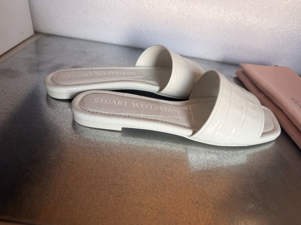 Stuart Weitzman Summer White Croc Embossed Flat Slide Sandals Women 6.5 B NIB